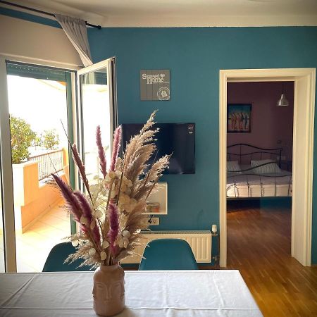 Appartamento Waterfront Roko Podgora Esterno foto