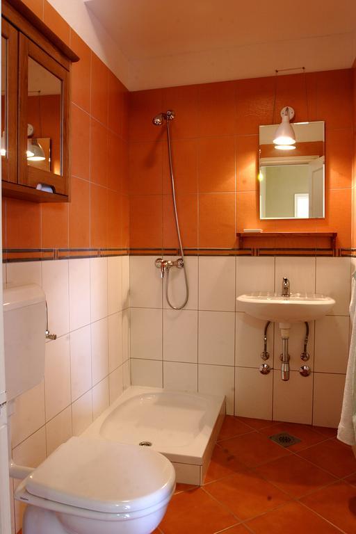 Appartamento Waterfront Roko Podgora Esterno foto
